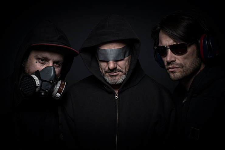 La banda de electro rock Consumer Junk relanza el clásico 